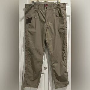 WRANGLER WORKWEAR ✨Men's Casual Cargo Pants in Tan